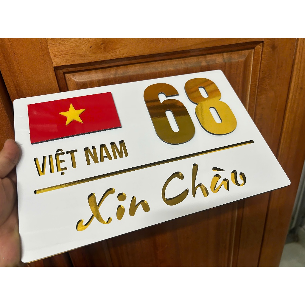 BIỂN SỐ NHÀ CỜ ĐỎ SAO VÀNG, NỀN trăng CHỮ gương vàng