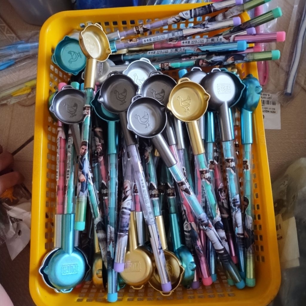 Bút chì ngòi MXB hình chảo (1 cây)