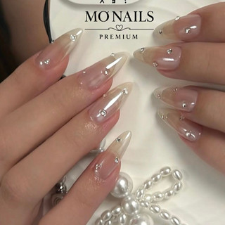 Nailbox Thiết Kế, Móng Úp, Móng Tay Giả Thạch Trong Fench Gạo Đính Đá Tráng Gương Sang Trọng P23