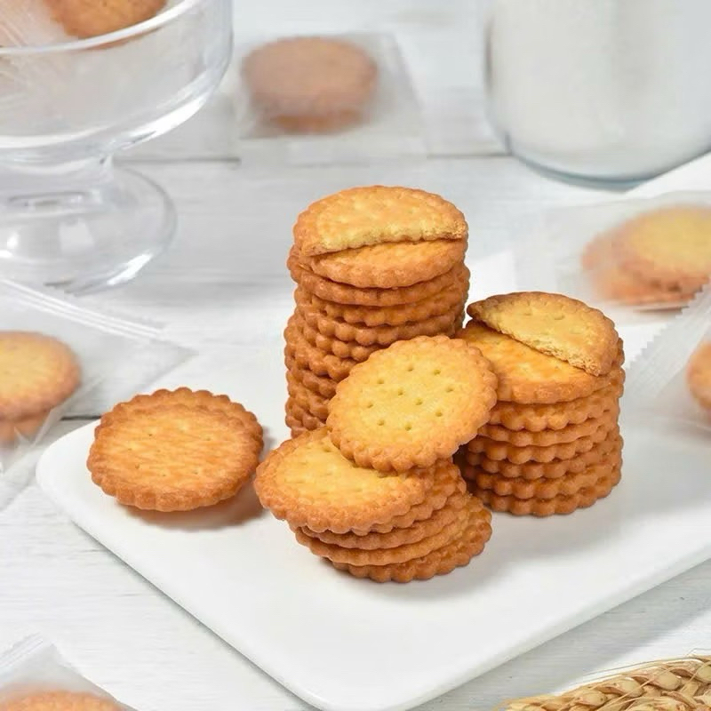 Hộp 350gr Bánh Quy Mặn Miniu Boss Nội Địa Trung – Siêu Giòn 2 Vị Bơ Sữa & Muối Biển