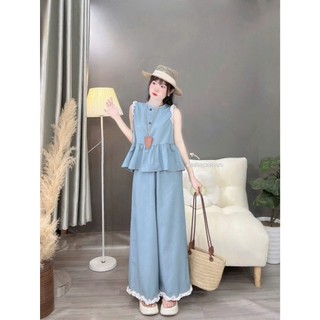 Set bộ dài thời trang nữ chất Jeans lụa mới mẻ áo sát nách cổ tròn phối quần ống rộng viền bèo bắt mắt