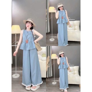 Set bộ dài thời trang nữ chất Jeans lụa mới mẻ áo sát nách cổ tròn phối quần ống rộng viền bèo bắt mắt