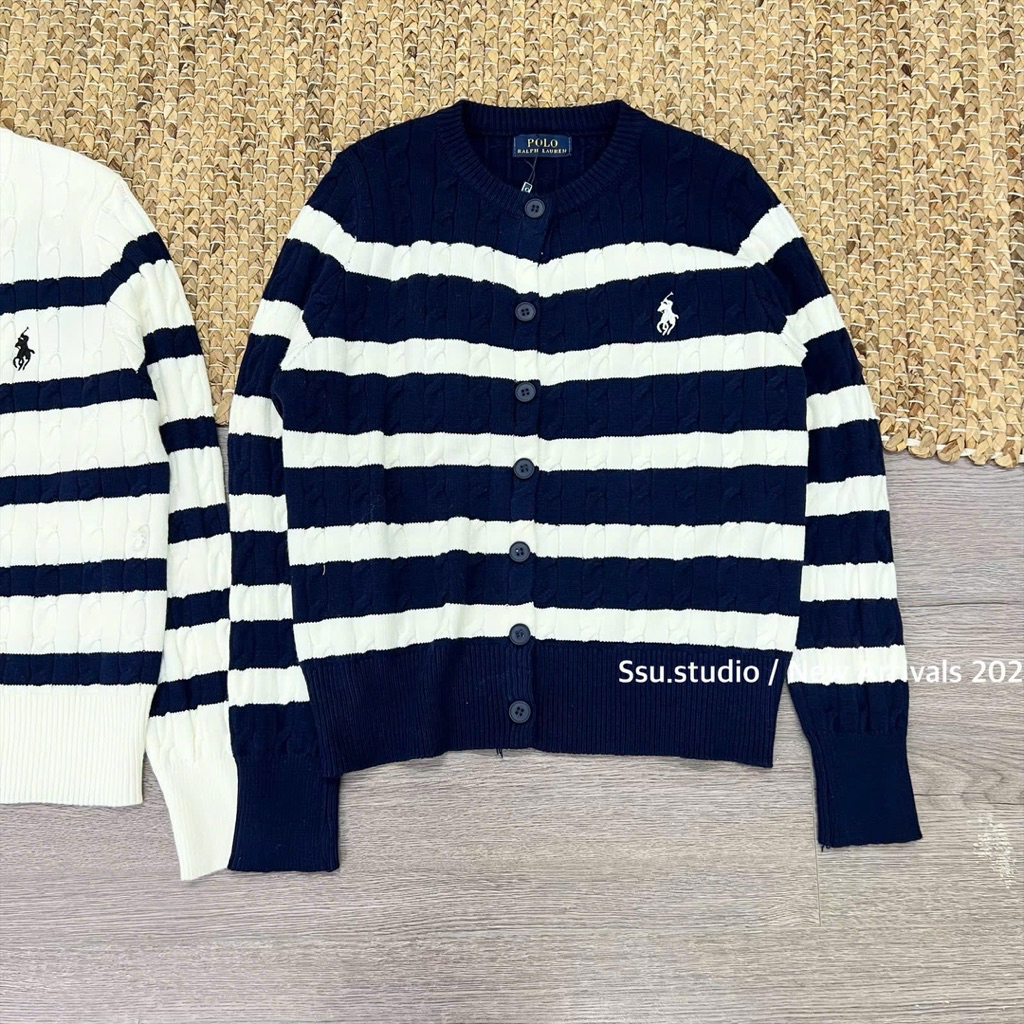 𝑺𝒔𝒖.𝑺𝒕𝒖𝒅𝒊𝒐(CÓ SẴN) ÁO LEN NGỰA THÊU HÀNG FULL TAG QC CADIGAN KẺ NGANG QCL1