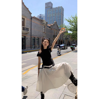 Le rouge | Jia skirt - Chân váy chữ A xếp li dáng xòe Jia (không kèm đai)