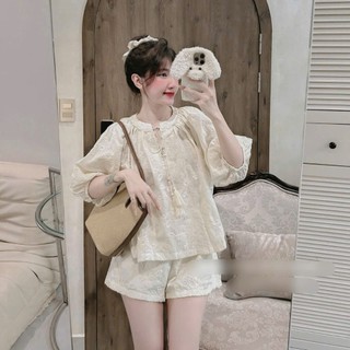 Set bộ thời trang nữ chất Thô Ren tay ngắn cổ tròn áo rộng che dáng thêu hoa xinh xắn phối quần ngắn ống rộng