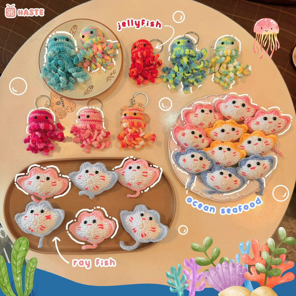 Móc Khoá Len Sứa Biển Cá Đuối Rainbow Handmade Dễ Thương