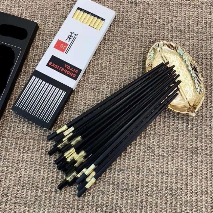 Set 10 đôi Đũa Khảm Vàng, Đũa Nhựa Ăn Cao Cấp Đũa Khảm Vàng Chống Trơn- Chống Trượt- Chống Mốc- Sang Trọng