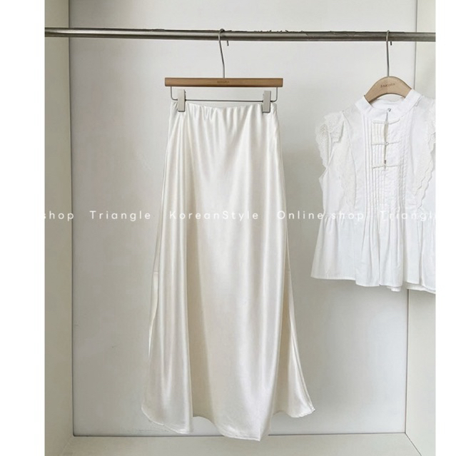 TRIANGLE - Silkli Skirt (Cân nhắc kỹ, return is not welcomed)- Chân váy lụa dài Hàn Quốc phong cách thanh lịch