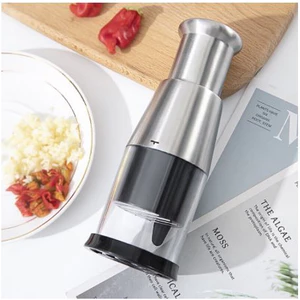 Dụng cụ nghiền tỏi băm tỏi CHOPPER VTB Shop Dụng cụ nghiền tỏi,nghiền ớt bằng tay bằng Thép Không Gỉ