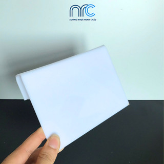 Bảng mica ghi giá sản phẩm, Bảng mica viết bút lông, Bảng mica chữ J trắng ghi xoá nhiều lần