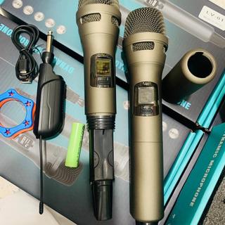 XẢ KHO | Micro đa năng LV V-01  tay mic dùng pin sạc, âm thanh chắc , vang ,sáng , bắt sóng xa