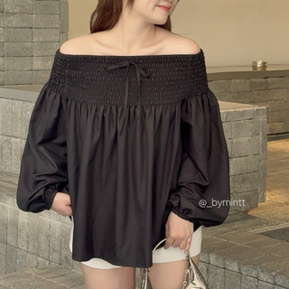 SORA TOP | Áo trễ vai nhún cổ đính nơ tay bồng phong cách Hàn Quốc, dễ mặc | ByMintt