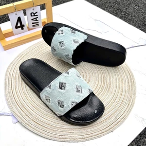 Dép lê quai ngang nam nữ quai bò HOT TREND 2025 Hatashop siêu đẹp, phong cách êm chân siêu nhẹ