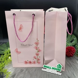 Túi giấy đựng chai lọ dầu gội, sữa tắm, quà tặng cực sang