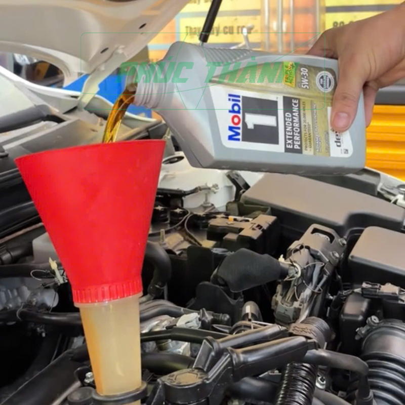 Thùng 6 Chai Dầu Nhớt Tổng Hợp Toàn Phần Ô-Tô MOBIL 1 EP 5W30 946ml Nhập Khẩu USA - Chính Hãng
