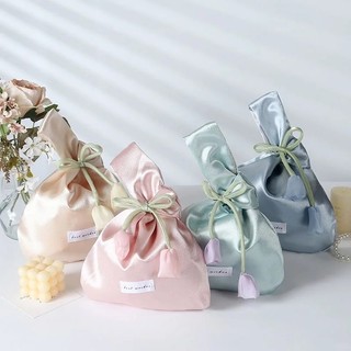 [TIEMNHA.BOSUA] TÚI LỤA SATIN CẦM TAY CHỤP HÌNH TẾT HOA TULIP DỄ THƯƠNG CHO BẠN GÁI