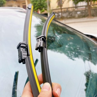 Gạt mưa Ford Focus lưỡi gạt cao su Nhật Bản phủ Graphene chính hãng SILBLADE