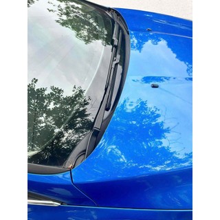 Gạt mưa Ford Focus lưỡi gạt cao su Nhật Bản phủ Graphene