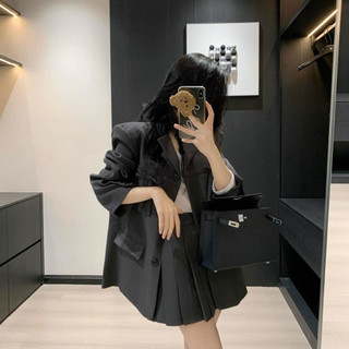 Áo khoác blazer dáng rộng đính nơ phong cách thanh lịch
