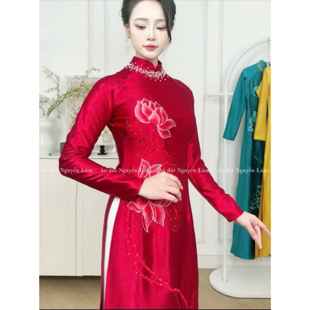 Áo dài Y Liên - Áo dài cho mẹ sui lụa ruby thêu tinh tế, điểm đá 7 màu cổ đính thủ công cao cấp, cổ cao 2,5p tà A