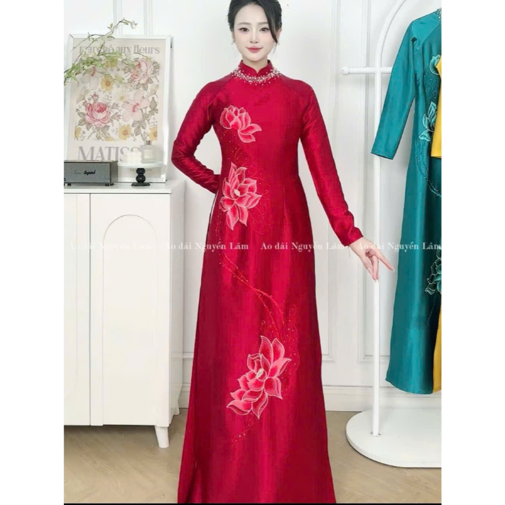 Áo dài Y Liên - Áo dài cho mẹ sui lụa ruby thêu tinh tế, điểm đá 7 màu cổ đính thủ công cao cấp, cổ cao 2,5p tà A