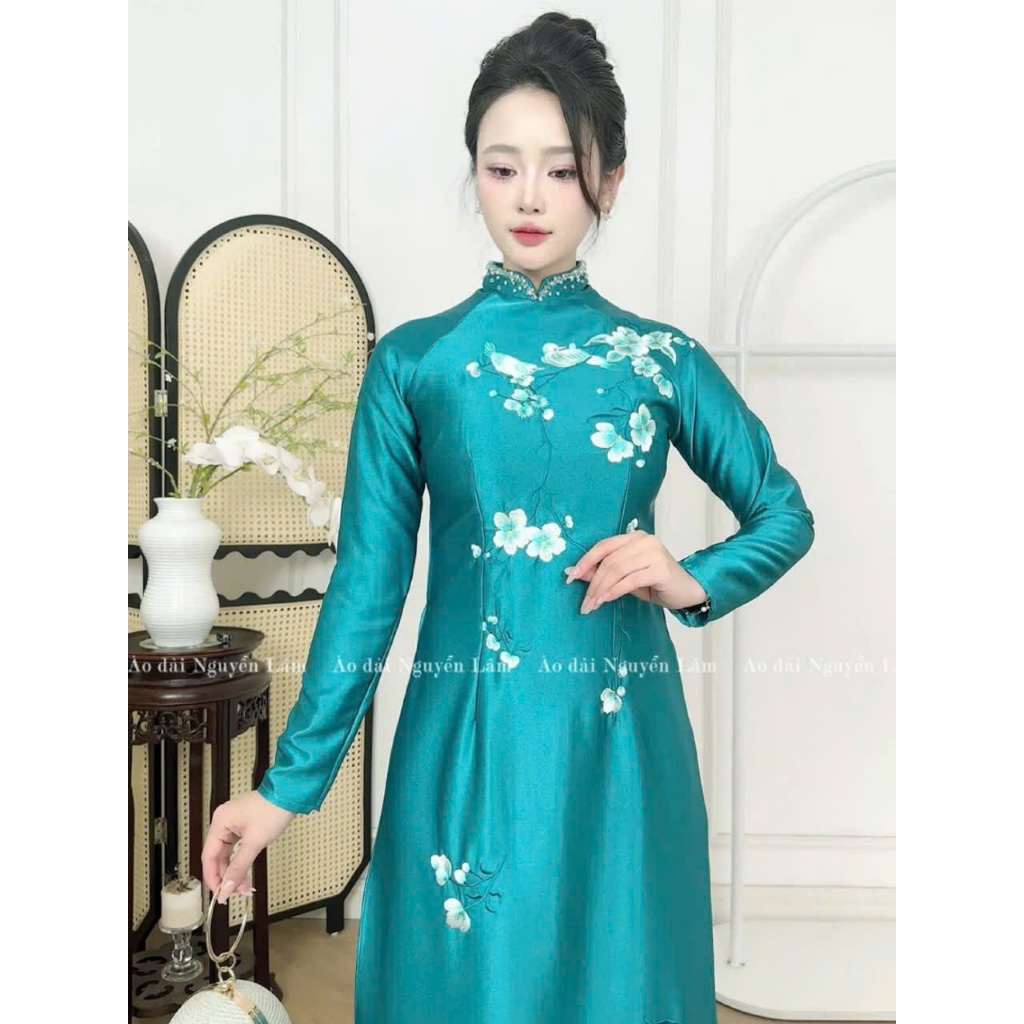 Áo dài Ngọc Quyên lụa ruby thêu tinh tế, cổ cao 2,5p đính thủ công cao cấp, tay dài, áo tà A thướt tha