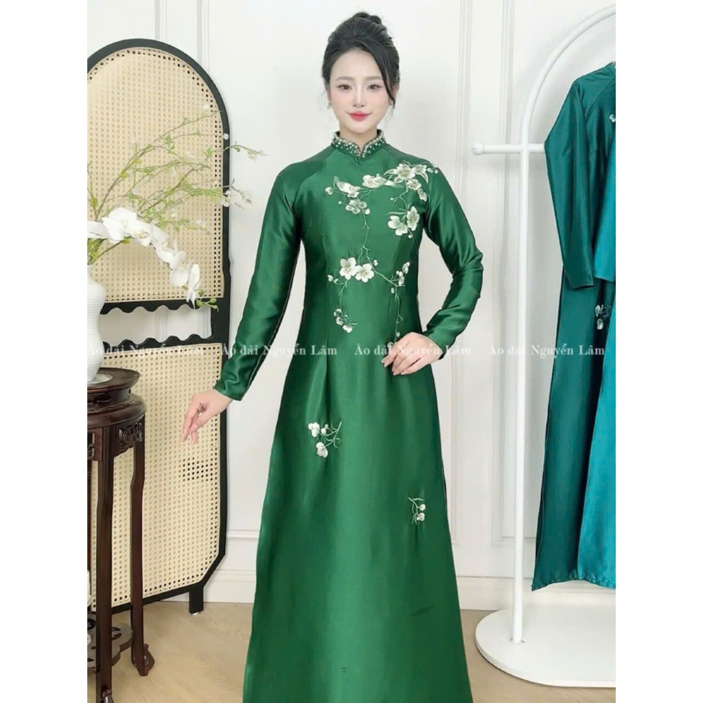 Áo dài Ngọc Quyên lụa ruby thêu tinh tế, cổ cao 2,5p đính thủ công cao cấp, tay dài, áo tà A thướt tha