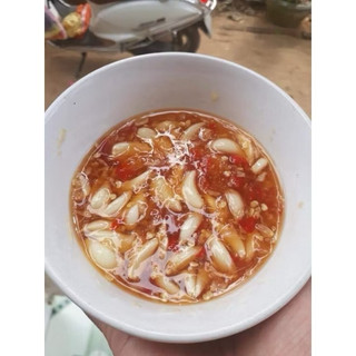 Nước Mắm Nhĩ Lý Sơn- Được ủ hoàn toàn từ CÁ CƠM và MUỐI BIỂN