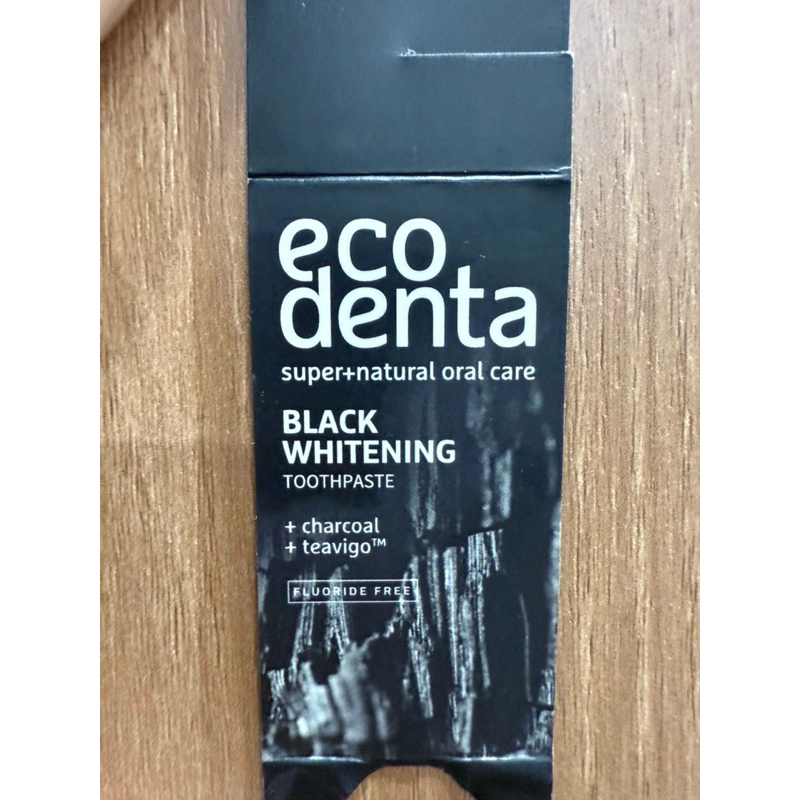 98% tự nhiên - 1 type du lịch 10ml Kem đánh răng chăm sóc nướu + trắng răng Ecodenta than tre Black – Mini 10ml tiện lợi