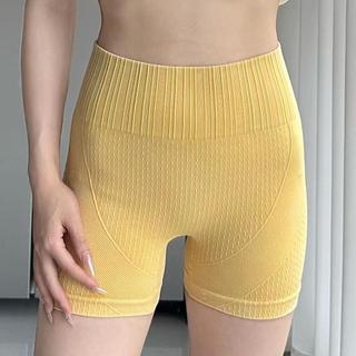 Quần đùi thể thao nữ(quần soóc),có gân co giãn, có chun nhún ở mông, dệt kim từ 90% Nylon + 10% Spandex SH-SCRUNCH