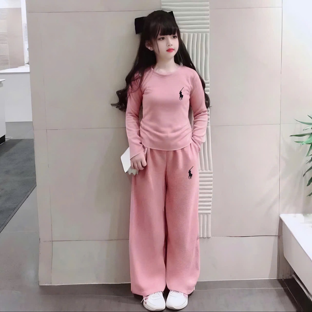 4-15 tuổi.Bộ thu đông dài tay cho bé gái thêu hình ngựa,chất vải tăm lạnh mềm mại co giãn thoải mái.M42