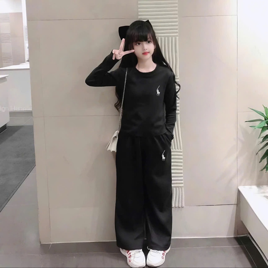 4-15 tuổi.Bộ thu đông dài tay cho bé gái thêu hình ngựa,chất vải tăm lạnh mềm mại co giãn thoải mái.M42