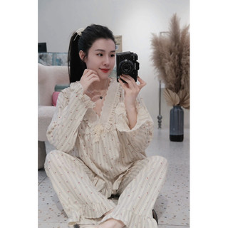 Bộ Mặc Nhà Cổ V Bèo ( Hàng Sẵn )
