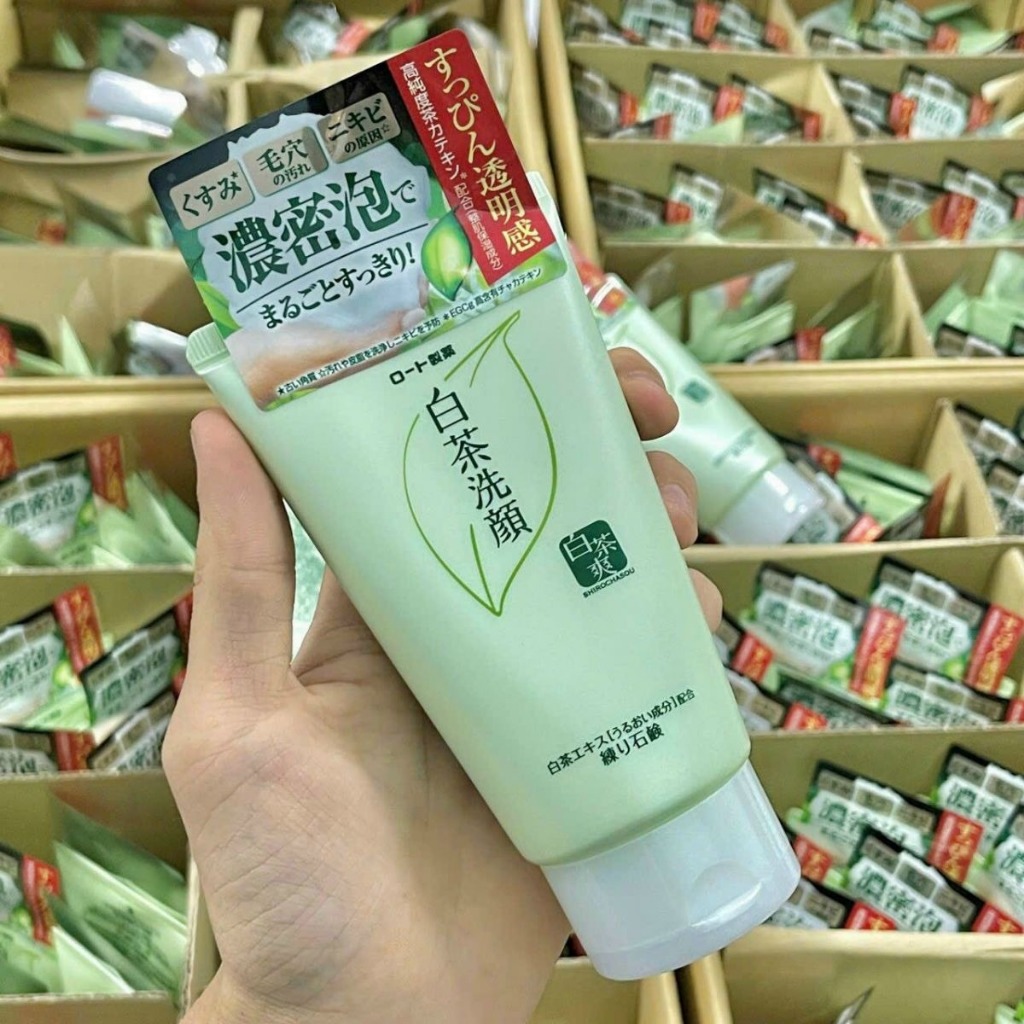 Sữa rửa mặt Trà Xanh Nhật Bản 120gr [Mẫu mới - Hàng Air]