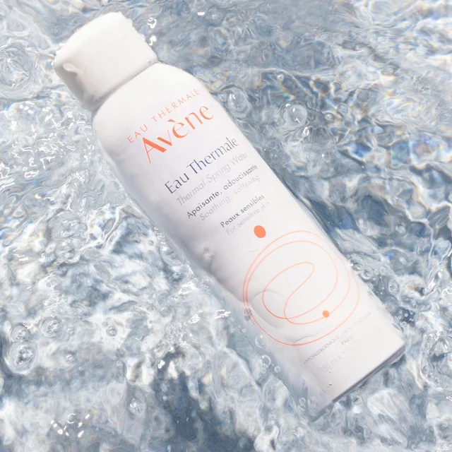 Xịt khoáng Avène Eau Thermale 300ml/Làm dịu/cấp ẩm tức thì/Giúp da mịn màng/tươi mát cả ngà
