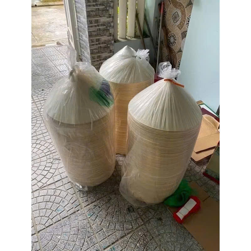nón huế trơn, nón lá trang trí, nón lá chụp ảnh-size 40cm- kèm quai