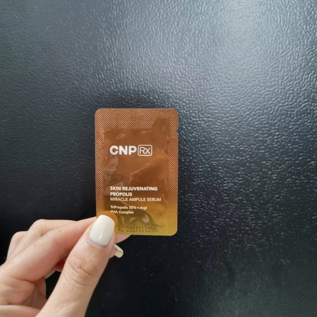 [Sample 1ml] Tinh chất keo ong CNP Rx Skin Rejuvenating tái tạo, phục hồi CNP