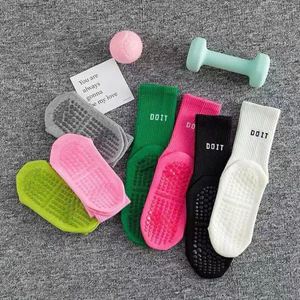 Set 7 đôi tất chống trơn trượt, tất tập yoga, gym…