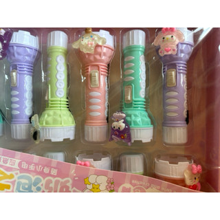 sỉ hộp 16 chiếc đèn pin loại to có charm