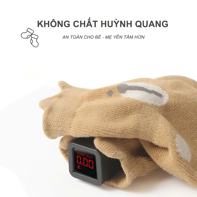 Tất vớ có lớp silicon chống trượt cho bé, chất liệu mềm mại an toàn - Ekiu Shop