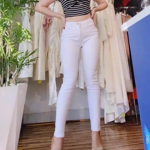 35-85kg Quần jeans Nữ, Quần Bò Nữ Màu Trắng Co Giãn
