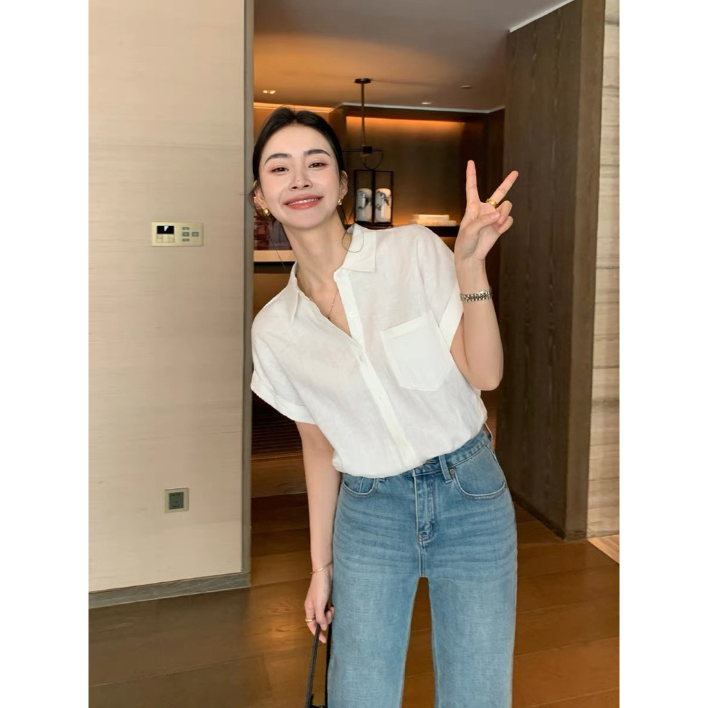 𝗗𝗮𝗶𝘀𝘆 - Áo sơ mi tay ngắn basic BEELY