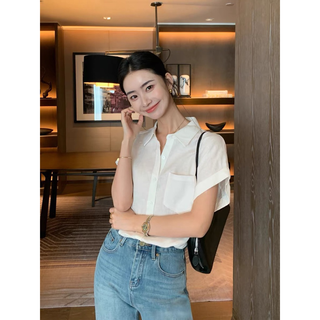 𝗗𝗮𝗶𝘀𝘆 - Áo sơ mi tay ngắn basic BEELY