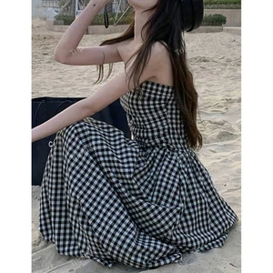 Đầm sọc cúp ngang vải cotton thô sẵn S