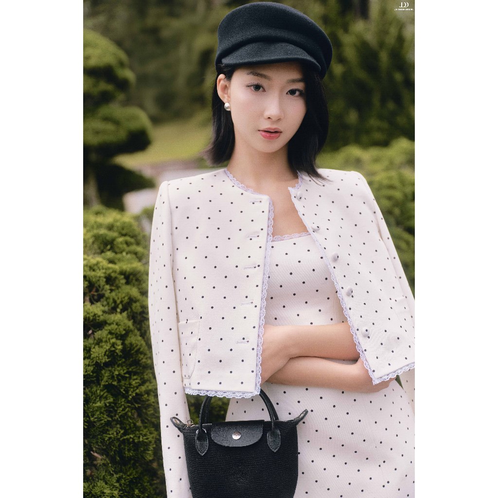 Set Áo Blazer Cổ Tròn Dáng Suông Kẹp Ren 5B07.2508K + Đầm 2 Dây 1 Hàng Cúc Phối Ren 1F04.2508K | Outfit Chic Retro JM