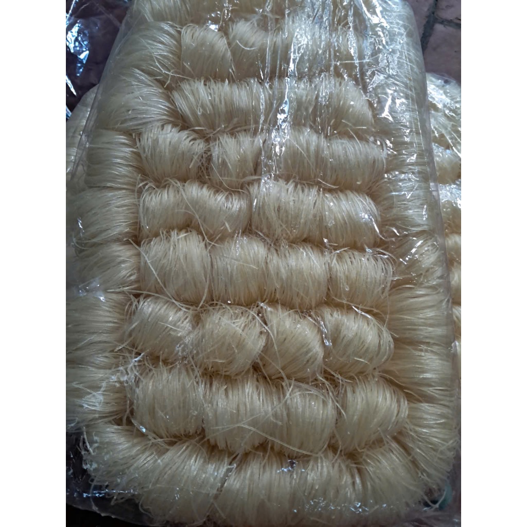 BÁN SỈ1 bịch 10 kg miến rong cuộn màu vàng dai ngon. | Shopee Việt Nam