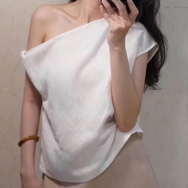 𝗘𝗹𝗶𝗺𝗲  A14 -  Áo Linen Tưng ướt lệch vai BEELY