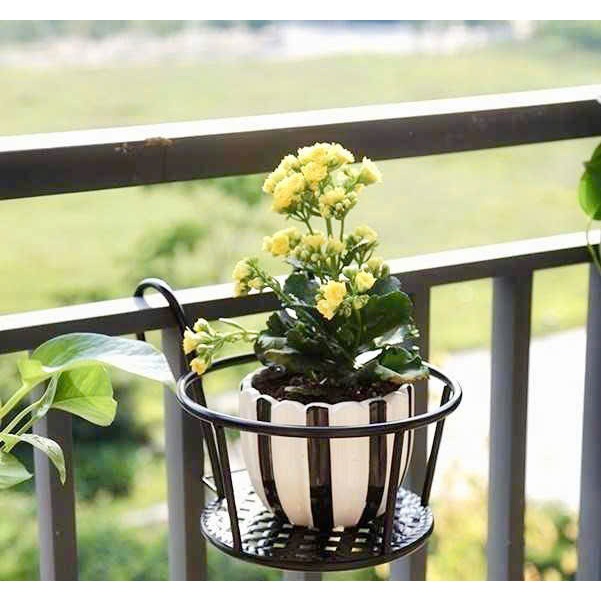 Giỏ Sắt Treo Chậu Hoa Ban Công