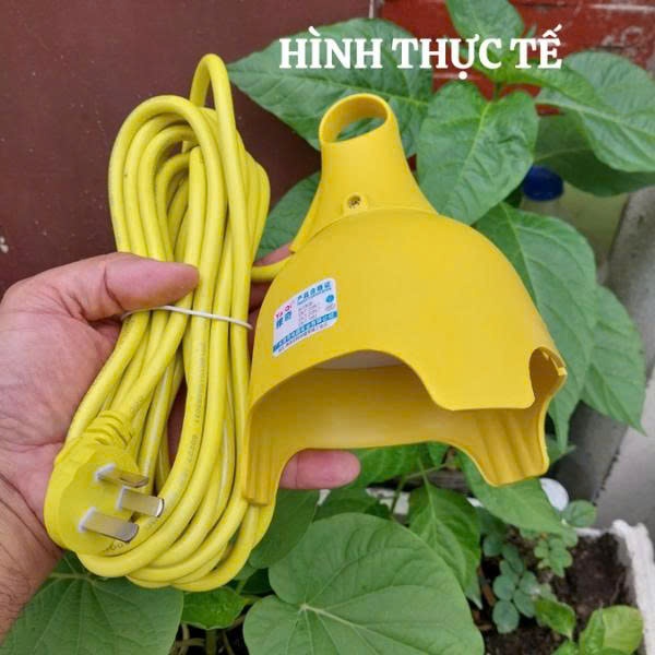 Ổ cắm điện ngoài trời 2500W chống nước kèm 5m dây chịu tải tốt