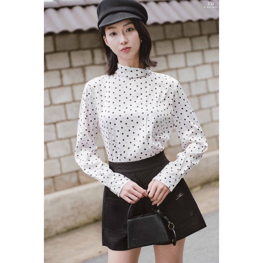 Áo Sơ Mi Lụa Cổ Vắt Tay Dài Chấm Bi 2S28.2508CF – Áo Sơ Mi Nữ Retro Parisian Chic Thanh Lịch Thiết Kế Bởi JM Dress